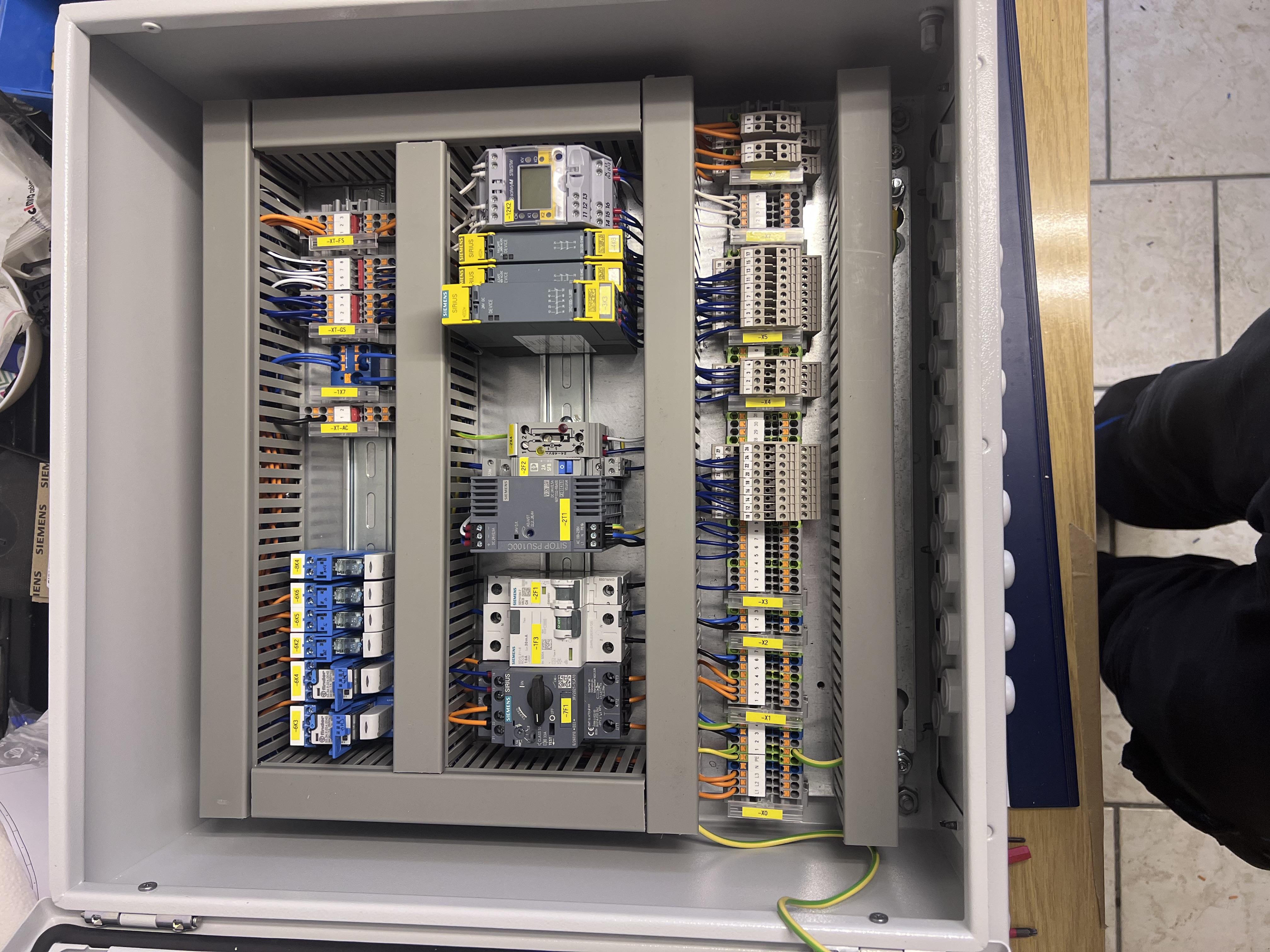 🔧 Schaltschrankbau für ein Energieversorgungsunternehmen in Hameln